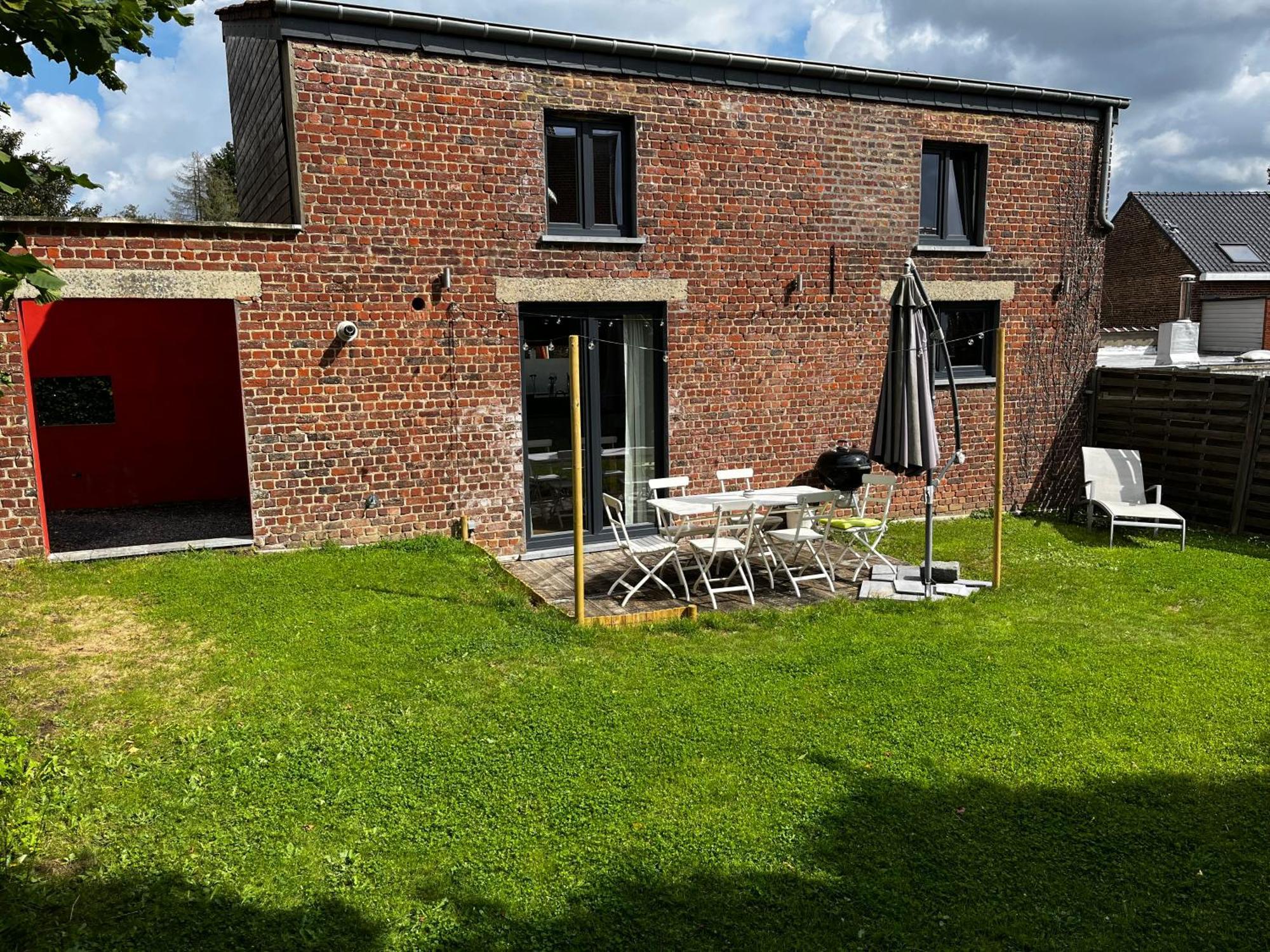 Jolie Maison Avec Jardin. 호에일라르트 외부 사진